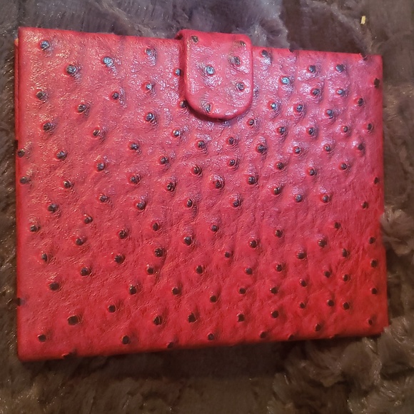 Parisian Eye, check, and lip palette - Picture 3 of 6